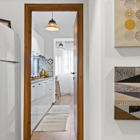 Institutul National De Neurologie - Sudului 303 By Mrg Διαμέρισμα Βουκουρέστι